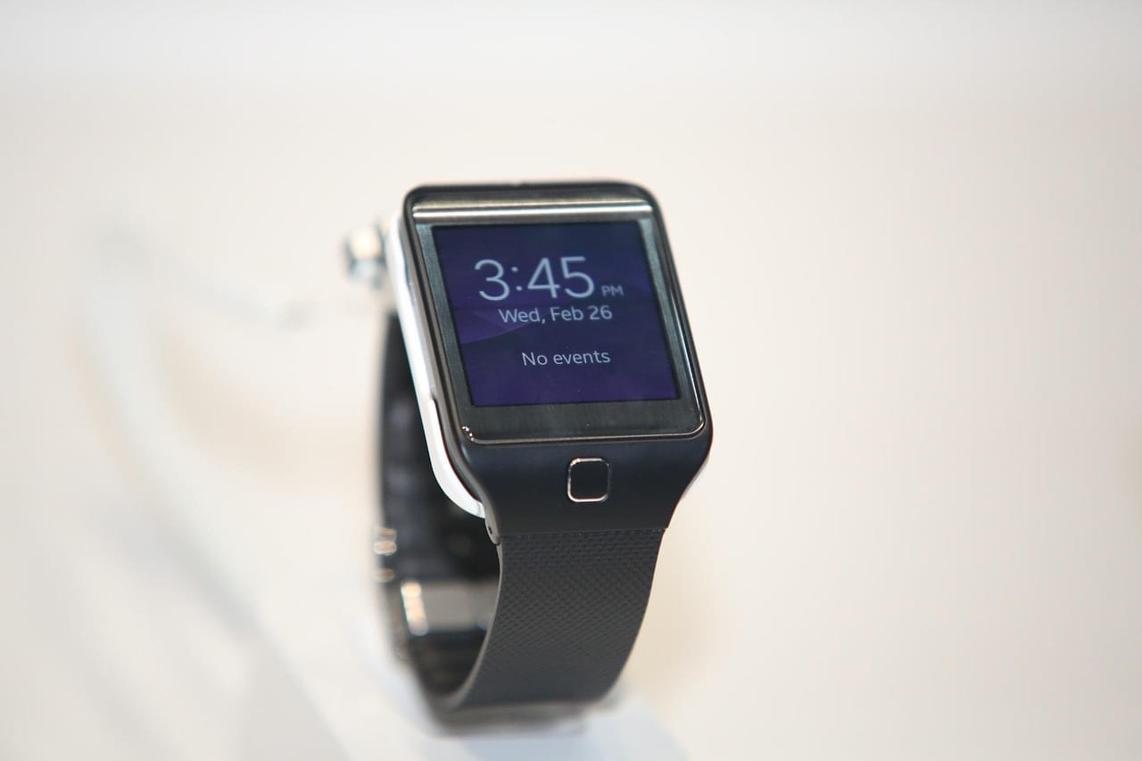 smart watch, smartwatch, fitness, technology, device, hand, electronic, mobile, wristwatch, smart, health, lifestyle, tech, smart watch, smart watch, smart watch, smart watch, smart watch on The Tech Shelf